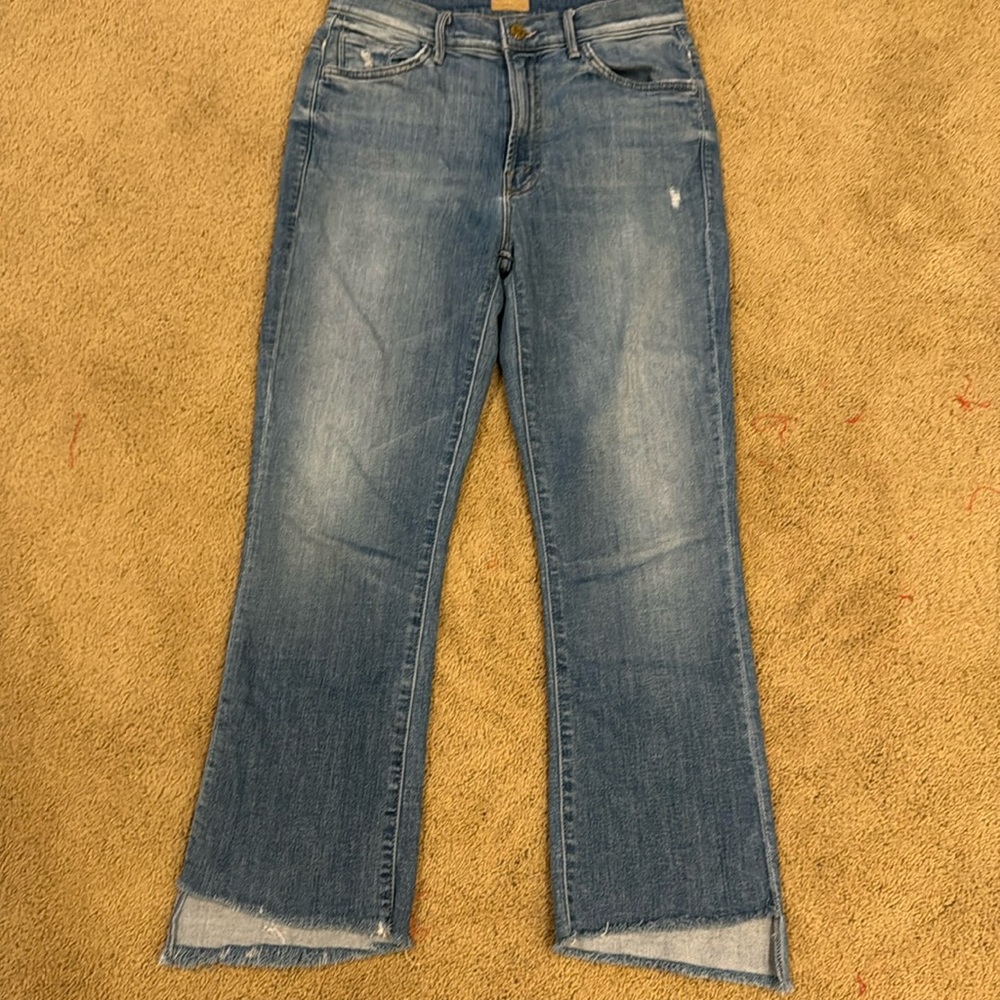 MOTHER Cropped Ankle Jeans in Medium Blue Wash
